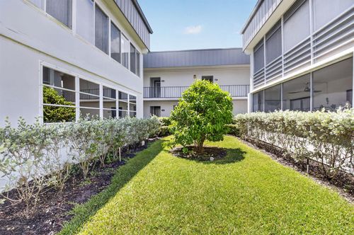 441-441 Piedmont J, Delray Beach, FL, 33484-5071 | Card Image