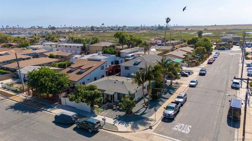 408 Delaware St, Imperial Beach, CA, 91932 | Card Image