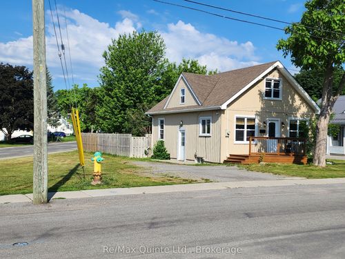 42 Ponton St, Belleville, ON, K8P3T6 | Card Image