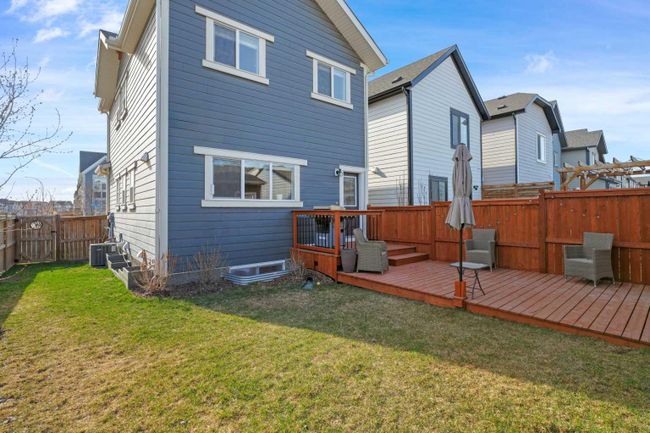 104 Masters Manor Se, Home with 4 bedrooms, 3 bathrooms and 2 parking in Calgary AB | Image 32