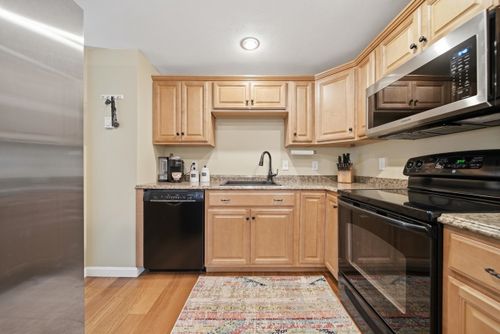 87 Colby Rd, Danville, NH, 03819-5119 | Card Image