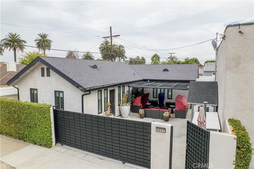 3457 W 75th St, Los Angeles, CA, 90043-4925 | Card Image