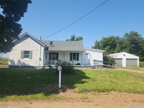 998 N West, Kane, IL, 62054 | Card Image