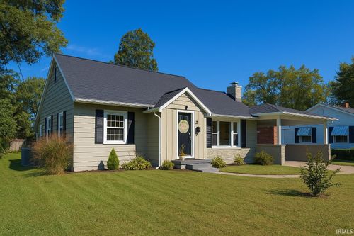 915 Royal Ave, Evansville, IN, 47715-4243 | Card Image