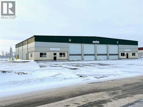 11 Van Der Horn Way, Red Deer County, AB, T4S2M4 | Card Image