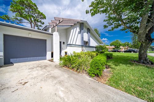 6117 Elsinore Cir, Greenacres, FL, 33463-3028 | Card Image