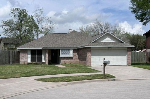 5612 Countryaire St, League City, TX, 77573-4619 | Card Image