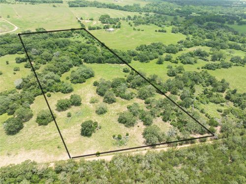 6 County Road 212, Hallettsville, TX, 77964 | Card Image