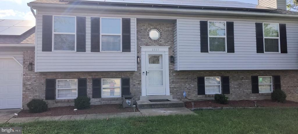 Greenboro Ln, Fort Washington, MD 20744