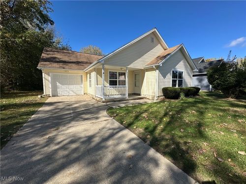 2207 Anthony Ave, Ashtabula, OH, 44004-9715 | Card Image