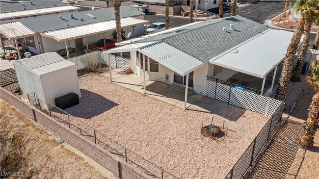 Aerial view with a residential view | Image 55