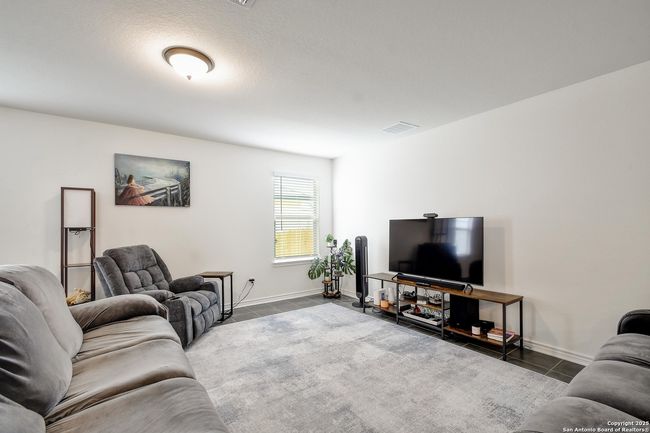 6542 Cibolo Spgs, House other with 3 bedrooms, 2 bathrooms and null parking in Converse TX | Image 4