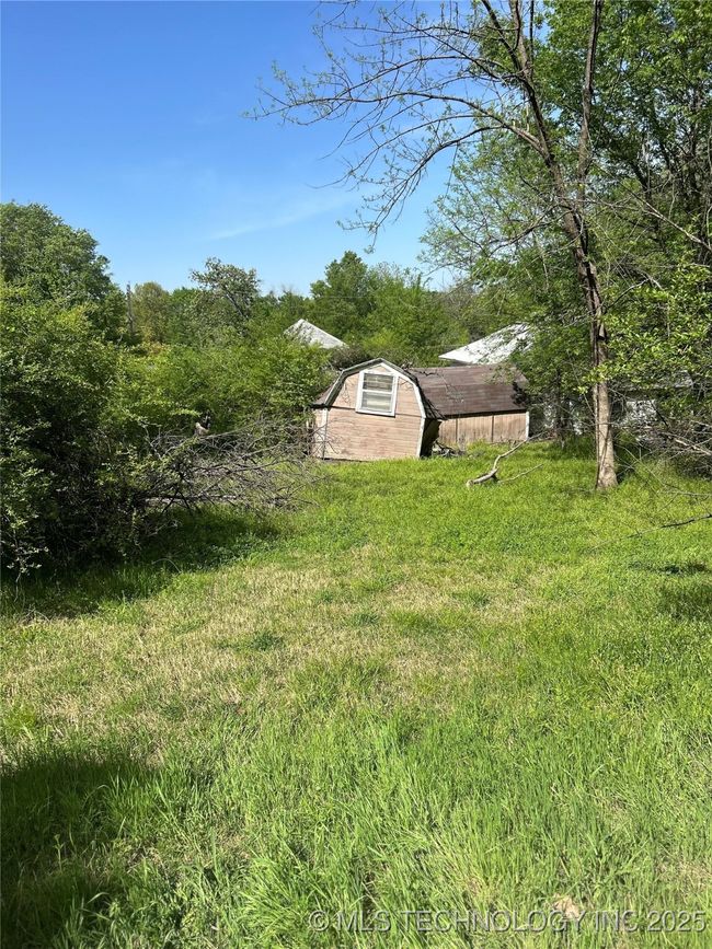 220 Comanche Ave, House other with 2 bedrooms, 1 bathrooms and null parking in McAlester OK | Image 35