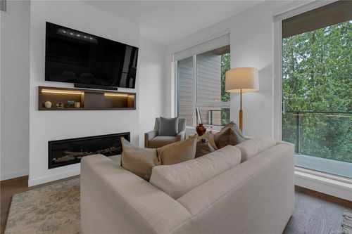 518-2000 Hannington Rd, Langford, BC, V9B7C1 | Card Image