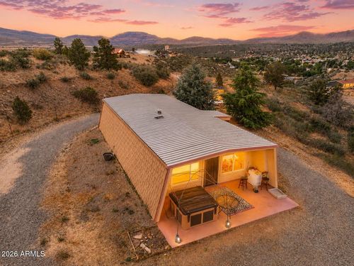 16928 W Trap Rd, Peeples Valley, AZ, 86332-8648 | Card Image