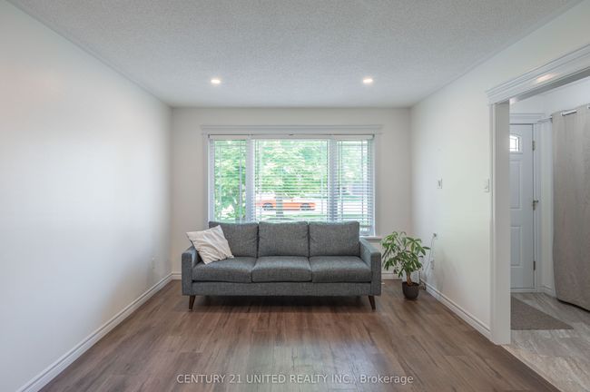 2509 Marsdale Dr, House other with 4 bedrooms, 2 bathrooms and 2 parking in Peterborough ON | Image 6