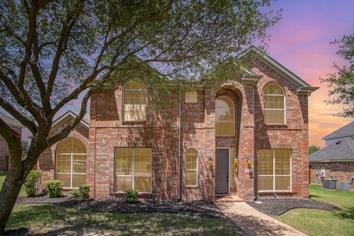 617 Cimmarron Dr, Desoto, TX, 75115-5554 | Card Image