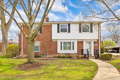 612 Cadieux Rd, Grosse Pointe, MI, 48230-1510 | Card Image