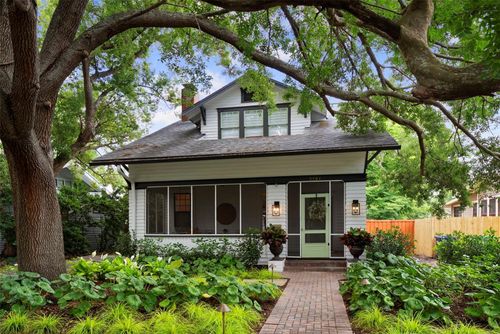 5704 N Branch Avenue, TAMPA, FL, 33604 | Card Image