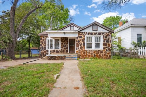 707 W Green St, Palestine, TX, 75801-7421 | Card Image