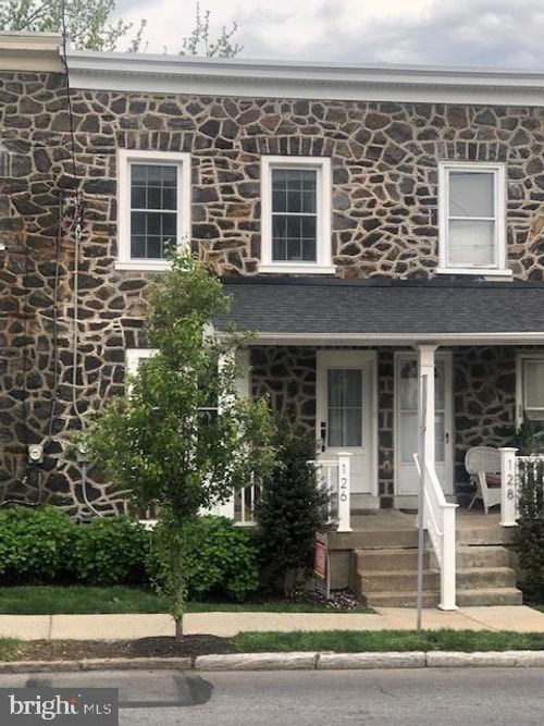 126 N Wayne St, WEST CHESTER, PA, 19380-2815 | Card Image