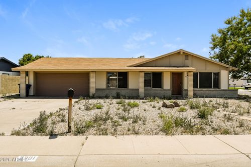 2301 E Butler St, Chandler, AZ, 85225-5922 | Card Image