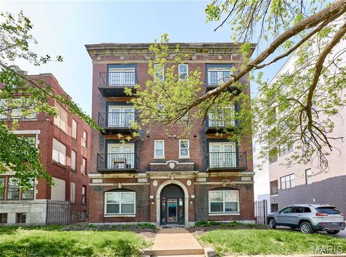 5500 Pershing Ave, Saint Louis, MO, 63112-1774 | Card Image