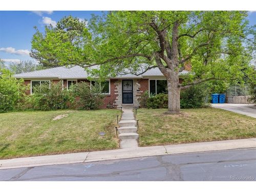 180 Estes St, Lakewood, CO, 80226-1256 | Card Image