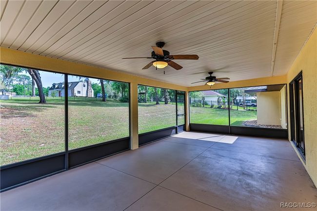 8087 E Decatur Ct, House other with 3 bedrooms, 2 bathrooms and 3 parking in Floral City FL | Image 44