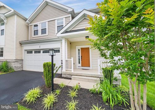 58 Hunters Ln, Glen Mills, PA, 19342-1648 | Card Image