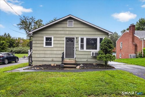 49 Homeside Ave, West Haven, CT, 06516-2408 | Card Image