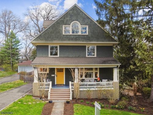 43 Ridgewood Ter, Maplewood, NJ, 07040-2132 | Card Image