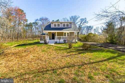 1525 Aloe St, EGG HARBOR CITY, NJ, 08215-3001 | Card Image