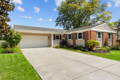 2019 N Verde Dr, Arlington Heights, IL, 60004-2828 | Card Image