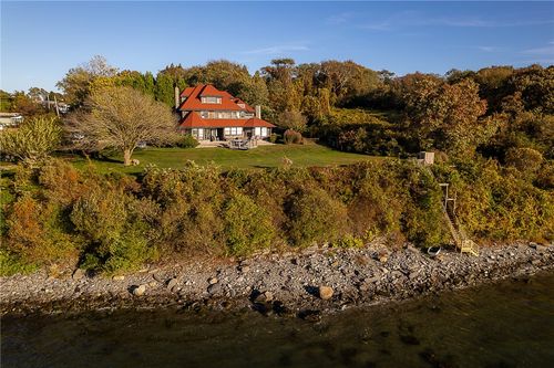 6 June Way, Little Compton, RI, 02837-1315 | Card Image