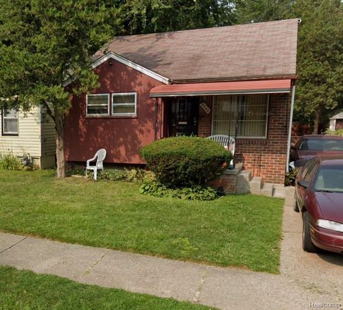 8525 Greenlawn St, Detroit, MI, 48204-3205 | Card Image