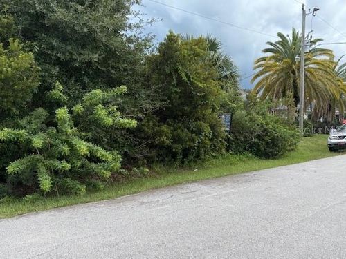 24 Forsythe Ln, Palm Coast, FL, 32137-8447 | Card Image