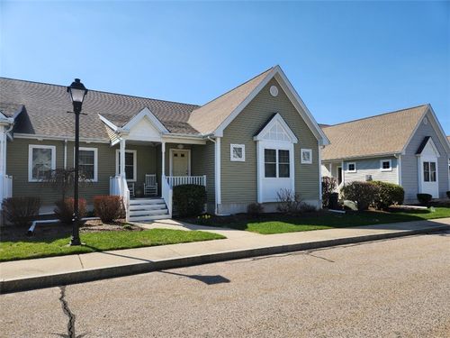 216-500 Mendon Rd, Cumberland, RI, 02864-6226 | Card Image