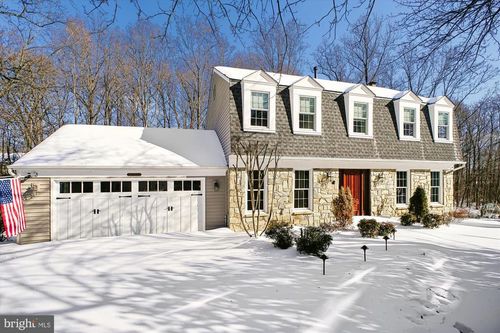 4623 University Dr, Fairfax, VA, 22030-4467 | Card Image