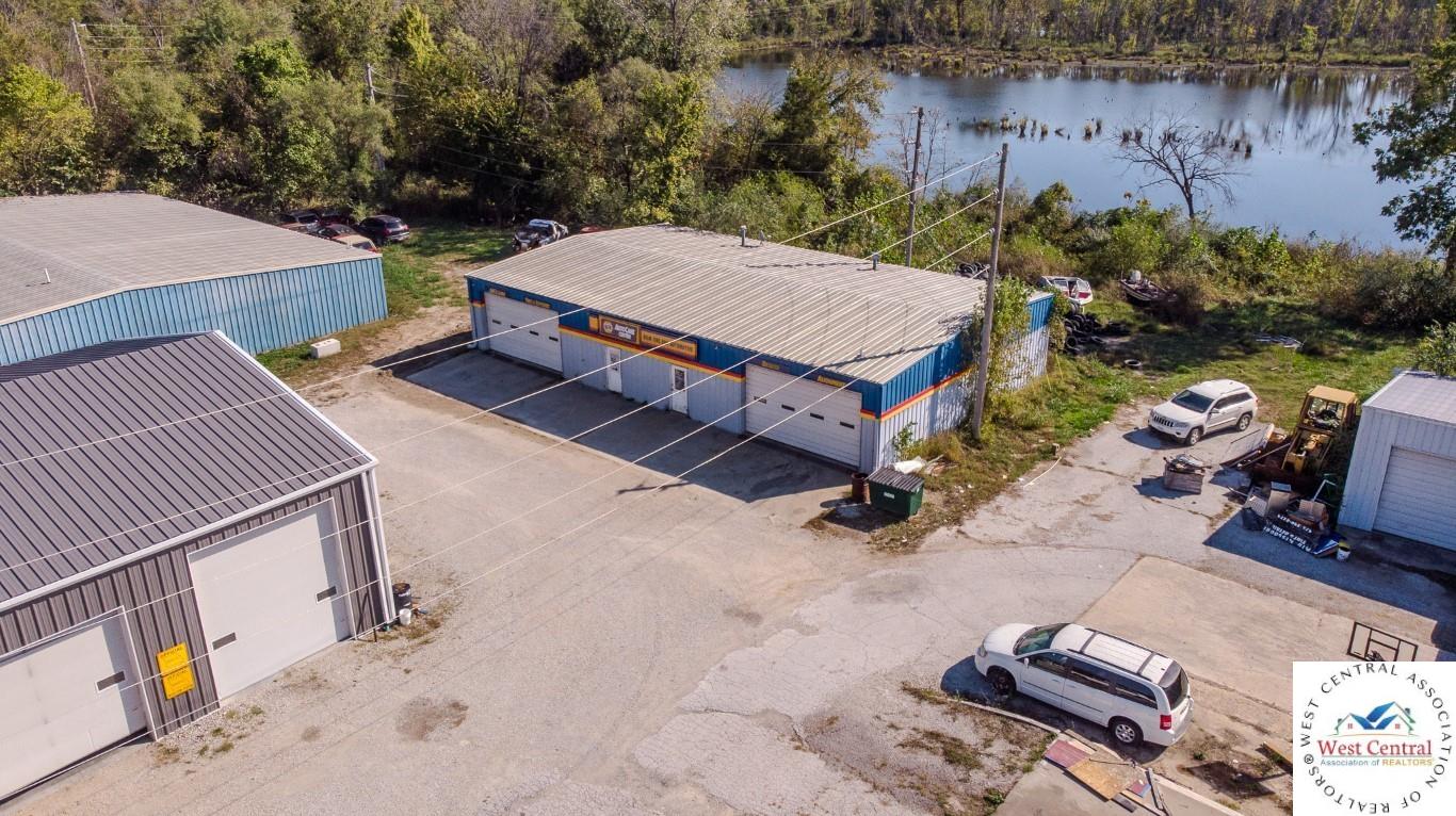 Commercial Sale in Warsaw 3