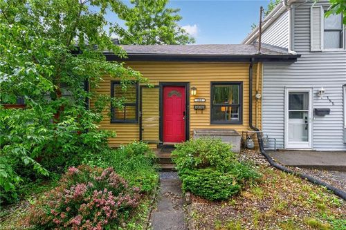153 Ferrie St E, Hamilton, ON, L8L3T4 | Card Image