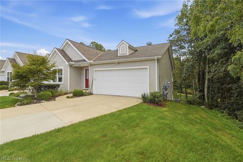 5729 Saint Thomas Ln, Madison, OH, 44057-4502 | Card Image
