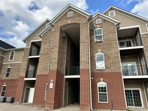 238 Harmony Meadows Ct, Dardenne Prairie, MO, 63368-8143 | Card Image