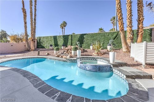 3747 Broadmead St, Las Vegas, NV, 89147-1052 | Card Image