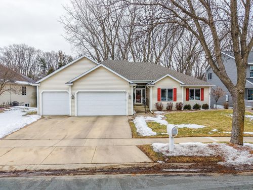 3721 Arbor Dr Nw, Rochester, MN, 55901-4117 | Card Image