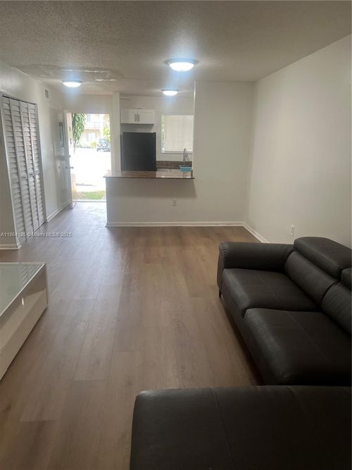 apt-107-6080 Forest Hill Blvd, West Palm Beach, FL, 33415-6245 | Card Image