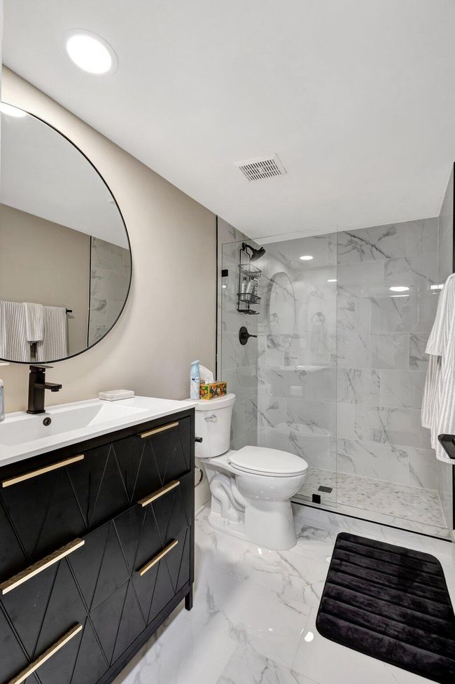 295 Old Meadow Way, Condo with 2 bedrooms, 2 bathrooms and null parking in Palm Beach Gardens FL | Image 22