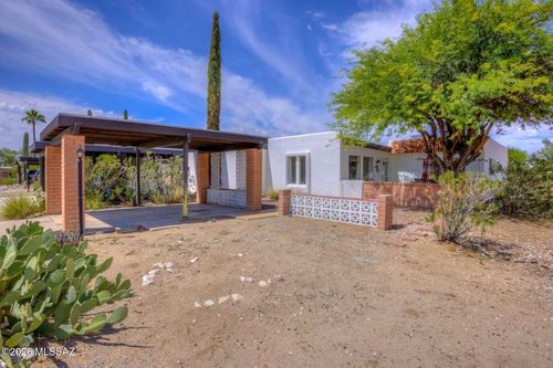295 W Placita De Los Anillos, Green Valley, AZ, 85614 | Card Image