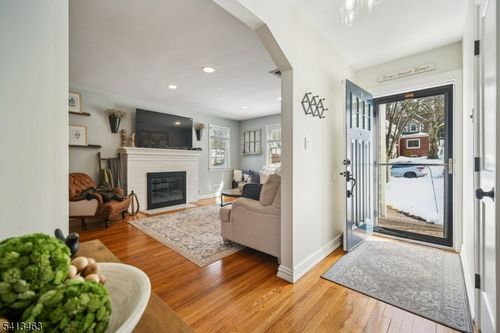 35 Lenox Ter, West Orange, NJ, 07052-2623 | Card Image