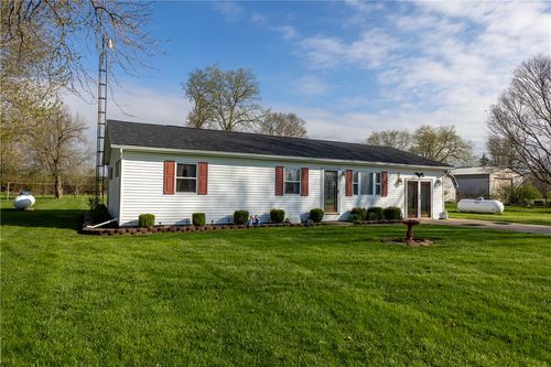 4141 Russia Houston Rd, Houston, OH, 45333-9740 | Card Image